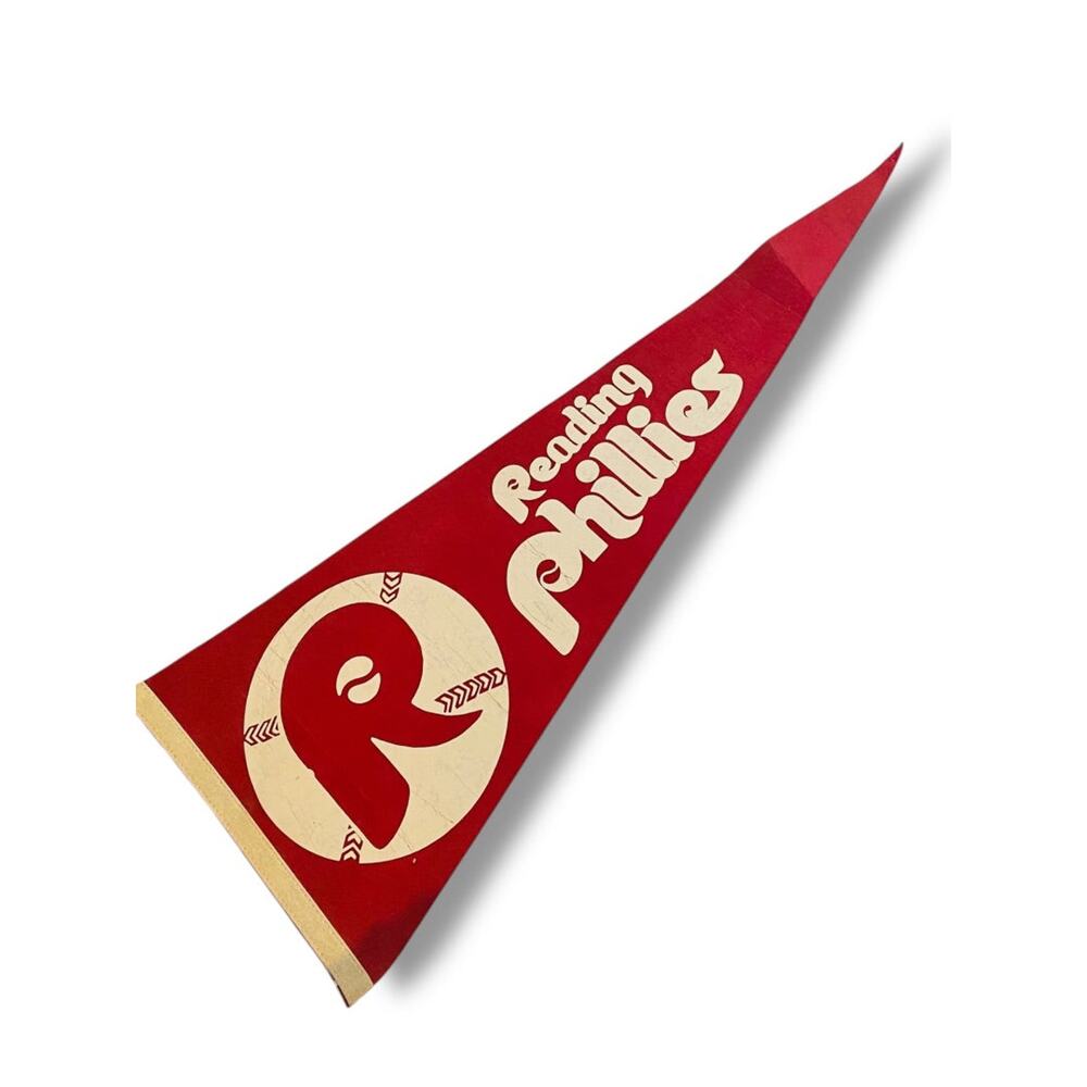 Vintage 30 Inch Reading Phillies Pennant Souvenir Felt Flag Baseball